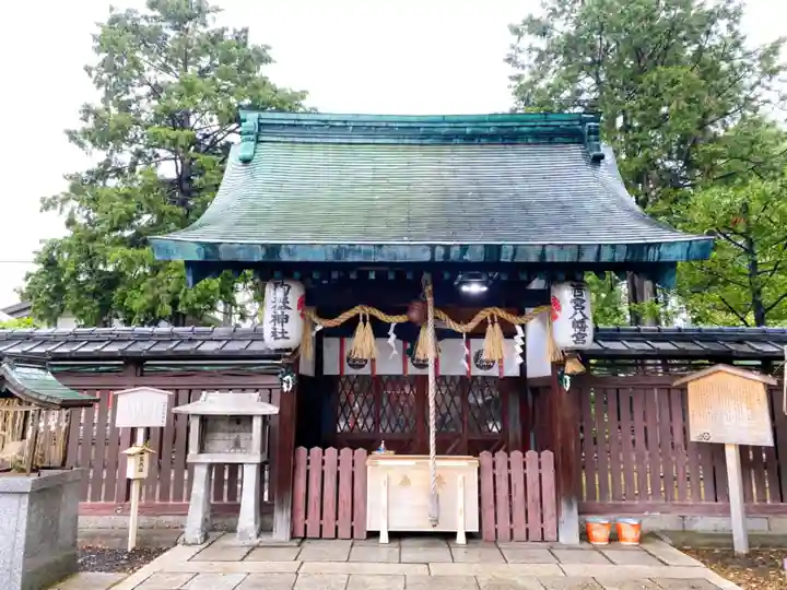 若宮八幡宮(陶器神社)の本殿・本堂