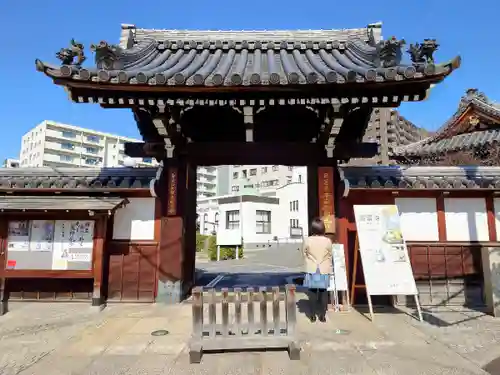 雲雷寺の山門・神門