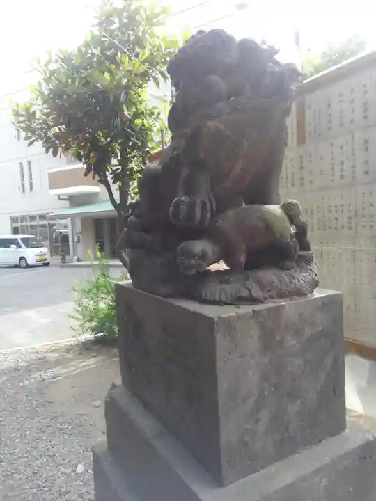 千住神社の狛犬