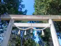 神明神社の{uncategorized: "未分類", other: "その他", undefined: "問題あり", building: "その他建物", grave: "お墓", sacred_gate: "鳥居", guardian: "狛犬", statue: "像", buddha: "仏像", history: "歴史", nature: "自然", garden: "庭園", animal: "動物", pagoda: "塔", temizu: "手水舎", mountain_gate: "山門・神門", sanctuary: "本殿・本堂", subordinate: "末社・摂社", art: "芸術", scenery: "景色", jizo: "地蔵", ema: "絵馬", goshuin: "御朱印", omikuji: "おみくじ", items: "授与品その他", amulet: "お守り", goshuincho: "御朱印帳", eats: "食事", festival: "お祭り", votive_dance: "神楽", shichigosan: "七五三参", wedding: "結婚式", experience: "体験その他", initially: "初詣", around: "周辺", anti_infection: "感染症対策"}