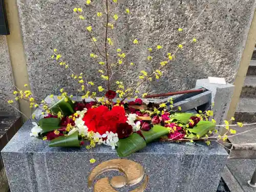 飛行神社の手水舎