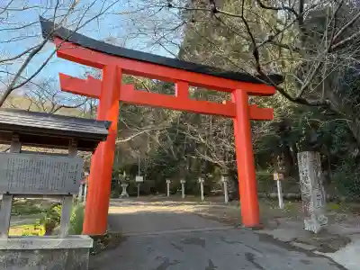畝火山口神社の{uncategorized: "未分類", other: "その他", undefined: "問題あり", building: "その他建物", grave: "お墓", sacred_gate: "鳥居", guardian: "狛犬", statue: "像", buddha: "仏像", history: "歴史", nature: "自然", garden: "庭園", animal: "動物", pagoda: "塔", temizu: "手水舎", mountain_gate: "山門・神門", sanctuary: "本殿・本堂", subordinate: "末社・摂社", art: "芸術", scenery: "景色", jizo: "地蔵", ema: "絵馬", goshuin: "御朱印", omikuji: "おみくじ", items: "授与品その他", amulet: "お守り", goshuincho: "御朱印帳", eats: "食事", festival: "お祭り", votive_dance: "神楽", shichigosan: "七五三参", wedding: "結婚式", experience: "体験その他", initially: "初詣", around: "周辺", anti_infection: "感染症対策"}