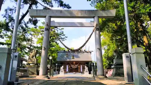 神明神社（箕輪神明神社）の鳥居