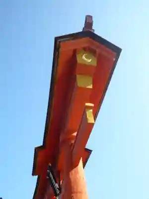厳島神社の鳥居