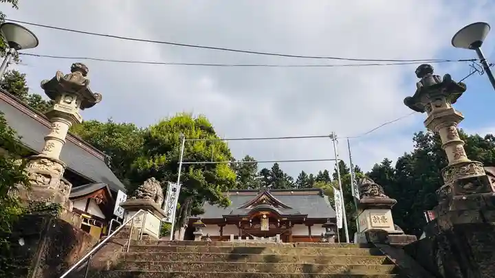 烏帽子山八幡宮(山形県)