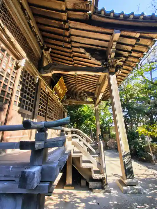 内母神社の本殿・本堂