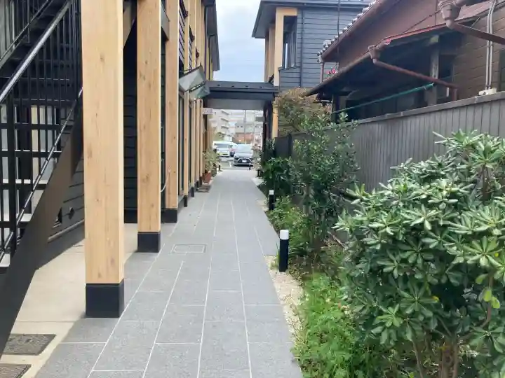 山蒼稲荷神社の{uncategorized: "未分類", other: "その他", undefined: "問題あり", building: "その他建物", grave: "お墓", sacred_gate: "鳥居", guardian: "狛犬", statue: "像", buddha: "仏像", history: "歴史", nature: "自然", garden: "庭園", animal: "動物", pagoda: "塔", temizu: "手水舎", mountain_gate: "山門・神門", sanctuary: "本殿・本堂", subordinate: "末社・摂社", art: "芸術", scenery: "景色", jizo: "地蔵", ema: "絵馬", goshuin: "御朱印", omikuji: "おみくじ", items: "授与品その他", amulet: "お守り", goshuincho: "御朱印帳", eats: "食事", festival: "お祭り", votive_dance: "神楽", shichigosan: "七五三参", wedding: "結婚式", experience: "体験その他", initially: "初詣", around: "周辺", anti_infection: "感染症対策"}