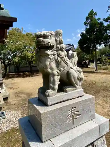 黒龍神社の狛犬