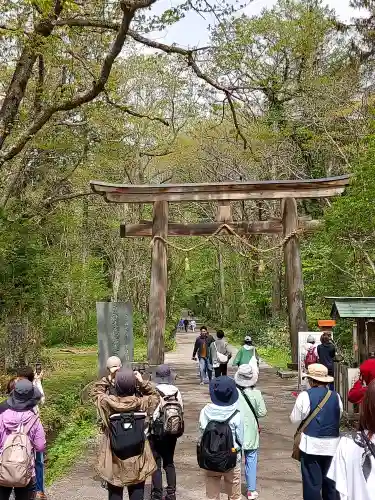 戸隠神社奥社の{uncategorized: "未分類", other: "その他", undefined: "問題あり", building: "その他建物", grave: "お墓", sacred_gate: "鳥居", guardian: "狛犬", statue: "像", buddha: "仏像", history: "歴史", nature: "自然", garden: "庭園", animal: "動物", pagoda: "塔", temizu: "手水舎", mountain_gate: "山門・神門", sanctuary: "本殿・本堂", subordinate: "末社・摂社", art: "芸術", scenery: "景色", jizo: "地蔵", ema: "絵馬", goshuin: "御朱印", omikuji: "おみくじ", items: "授与品その他", amulet: "お守り", goshuincho: "御朱印帳", eats: "食事", festival: "お祭り", votive_dance: "神楽", shichigosan: "七五三参", wedding: "結婚式", experience: "体験その他", initially: "初詣", around: "周辺", anti_infection: "感染症対策"}