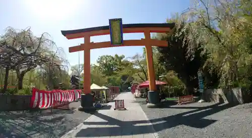 平野神社の鳥居