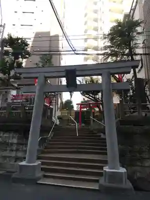 妻戀神社の鳥居