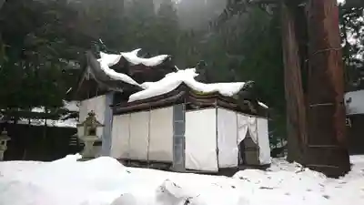 岡太神社・大瀧神社の本殿・本堂