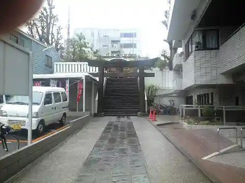 高輪神社の鳥居