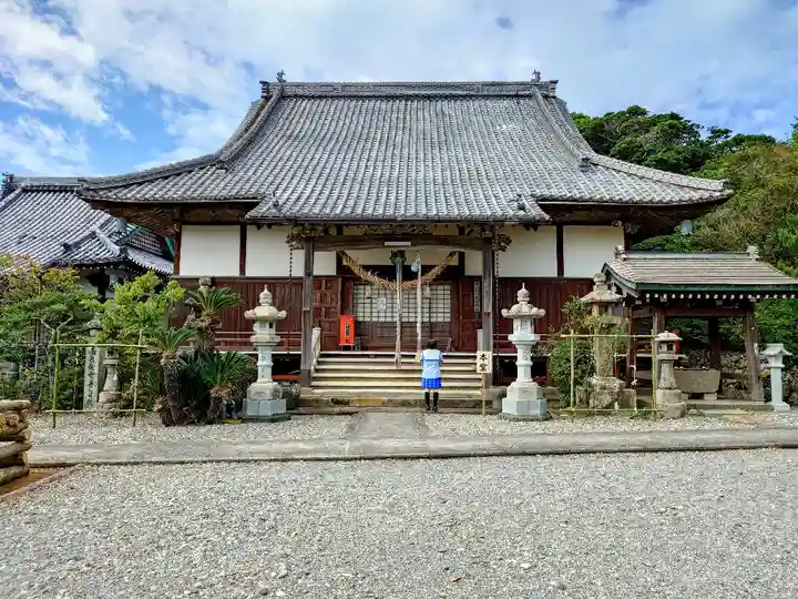 大寳寺(大宝寺)の本殿・本堂