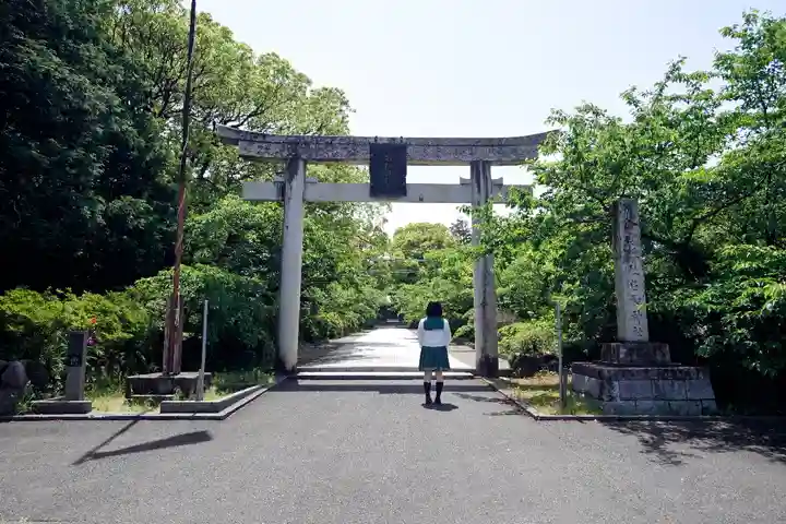 名和神社の鳥居