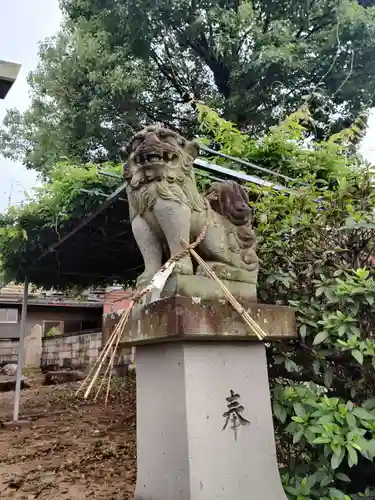 吉盛神社の狛犬