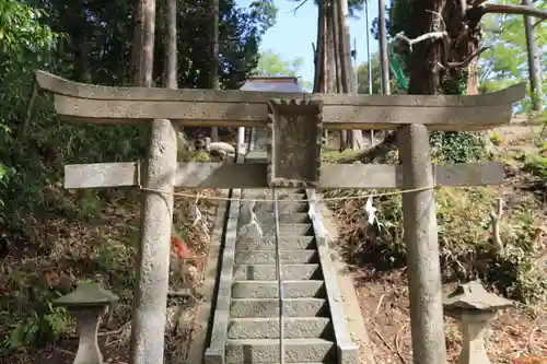 阿久津「田村神社」（郡山市阿久津町）旧社名：伊豆箱根三嶋三社の鳥居