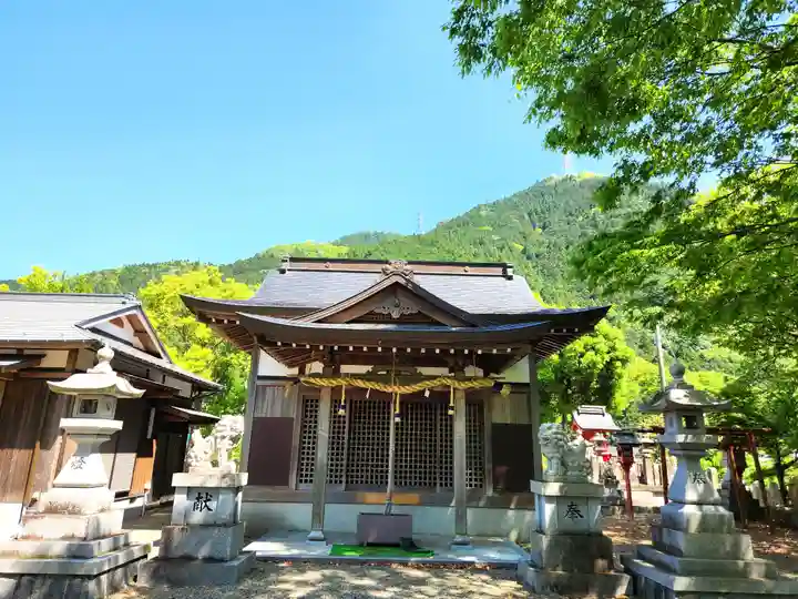 七社神社の本殿・本堂