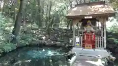 泉神社の末社