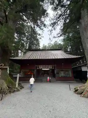 諏訪神社（北口本宮冨士浅間神社摂社）(山梨県)
