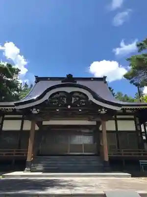 弘照寺の本殿・本堂