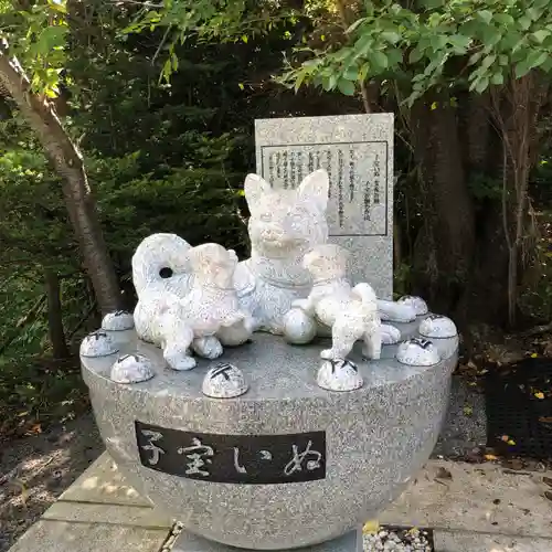 住吉神社の像