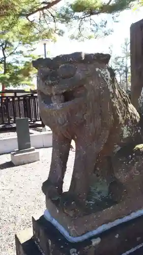 厚真神社の狛犬