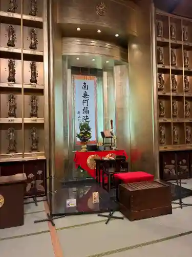 東本願寺本廟 牛久浄苑（牛久大仏）(茨城県)