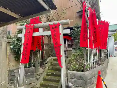 洲之崎稲荷神社の{uncategorized: "未分類", other: "その他", undefined: "問題あり", building: "その他建物", grave: "お墓", sacred_gate: "鳥居", guardian: "狛犬", statue: "像", buddha: "仏像", history: "歴史", nature: "自然", garden: "庭園", animal: "動物", pagoda: "塔", temizu: "手水舎", mountain_gate: "山門・神門", sanctuary: "本殿・本堂", subordinate: "末社・摂社", art: "芸術", scenery: "景色", jizo: "地蔵", ema: "絵馬", goshuin: "御朱印", omikuji: "おみくじ", items: "授与品その他", amulet: "お守り", goshuincho: "御朱印帳", eats: "食事", festival: "お祭り", votive_dance: "神楽", shichigosan: "七五三参", wedding: "結婚式", experience: "体験その他", initially: "初詣", around: "周辺", anti_infection: "感染症対策"}