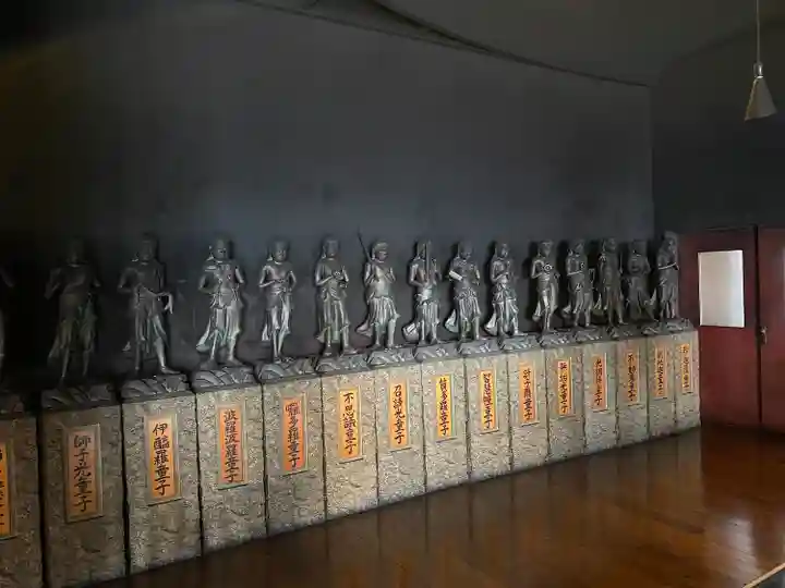 最福寺別院江の島大師の仏像