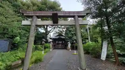 立川熊野神社の鳥居