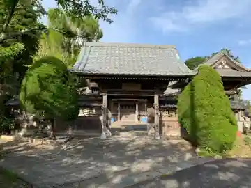 長勝寺の本殿・本堂