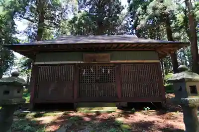 岩上神社の本殿・本堂