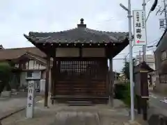 桂岩寺の末社