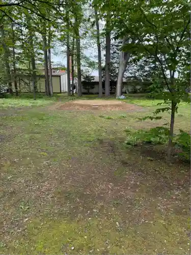音更神社の庭園