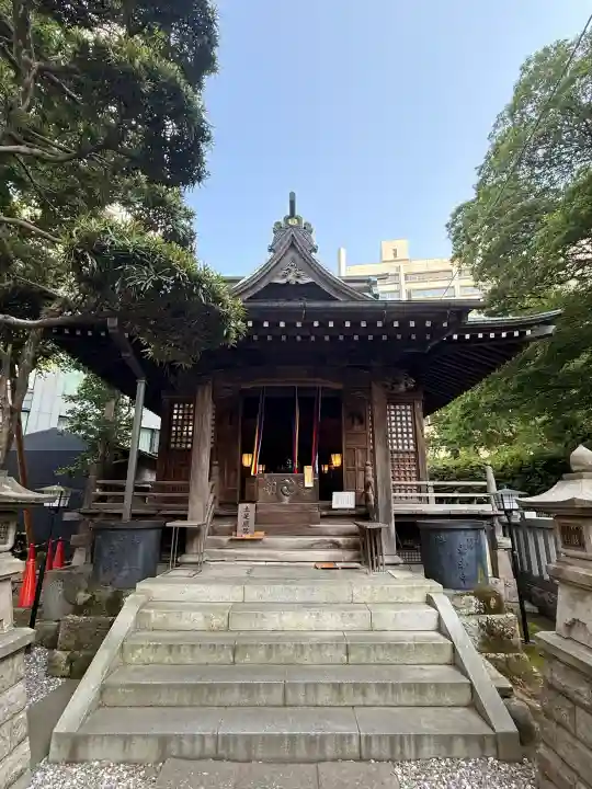 廣尾稲荷神社の{uncategorized: "未分類", other: "その他", undefined: "問題あり", building: "その他建物", grave: "お墓", sacred_gate: "鳥居", guardian: "狛犬", statue: "像", buddha: "仏像", history: "歴史", nature: "自然", garden: "庭園", animal: "動物", pagoda: "塔", temizu: "手水舎", mountain_gate: "山門・神門", sanctuary: "本殿・本堂", subordinate: "末社・摂社", art: "芸術", scenery: "景色", jizo: "地蔵", ema: "絵馬", goshuin: "御朱印", omikuji: "おみくじ", items: "授与品その他", amulet: "お守り", goshuincho: "御朱印帳", eats: "食事", festival: "お祭り", votive_dance: "神楽", shichigosan: "七五三参", wedding: "結婚式", experience: "体験その他", initially: "初詣", around: "周辺", anti_infection: "感染症対策"}