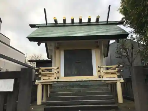 嶺天祖神社の本殿・本堂