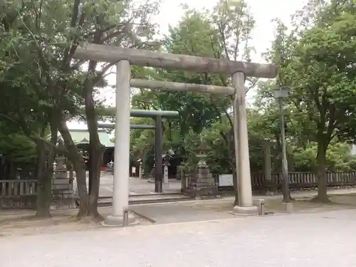 溝旗神社（肇國神社）の鳥居