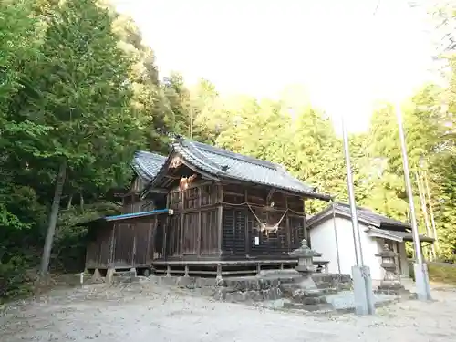 八幡宮の本殿・本堂