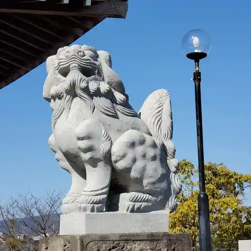 住吉神社の狛犬