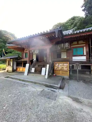 松尾寺の本殿