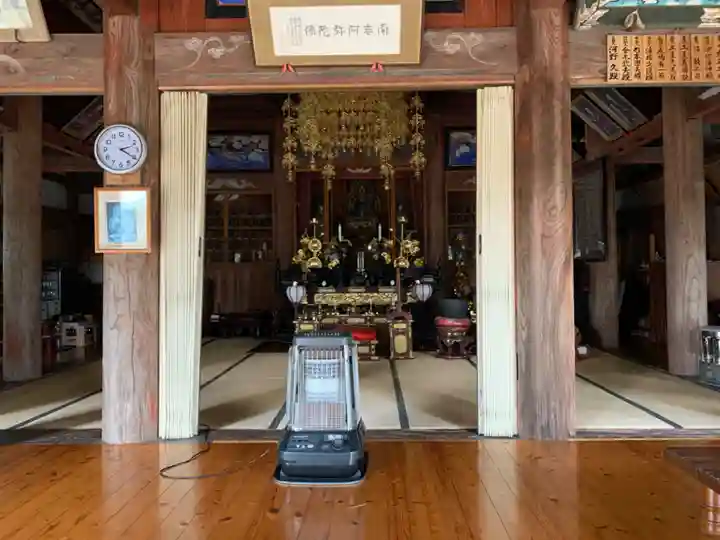 報恩寺の本殿・本堂