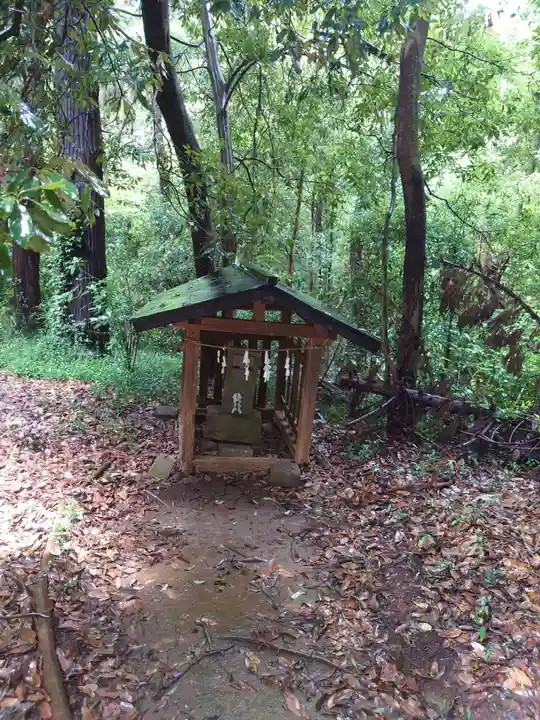 鳩峯八幡神社の末社・摂社