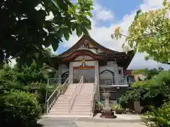 徳応寺の本殿