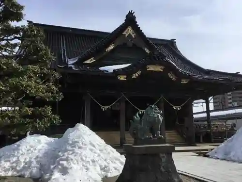 高岡関野神社の建物その他