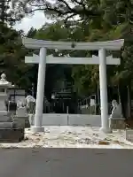 井伊谷宮の{uncategorized: "未分類", other: "その他", undefined: "問題あり", building: "その他建物", grave: "お墓", sacred_gate: "鳥居", guardian: "狛犬", statue: "像", buddha: "仏像", history: "歴史", nature: "自然", garden: "庭園", animal: "動物", pagoda: "塔", temizu: "手水舎", mountain_gate: "山門・神門", sanctuary: "本殿・本堂", subordinate: "末社・摂社", art: "芸術", scenery: "景色", jizo: "地蔵", ema: "絵馬", goshuin: "御朱印", omikuji: "おみくじ", items: "授与品その他", amulet: "お守り", goshuincho: "御朱印帳", eats: "食事", festival: "お祭り", votive_dance: "神楽", shichigosan: "七五三参", wedding: "結婚式", experience: "体験その他", initially: "初詣", around: "周辺", anti_infection: "感染症対策"}