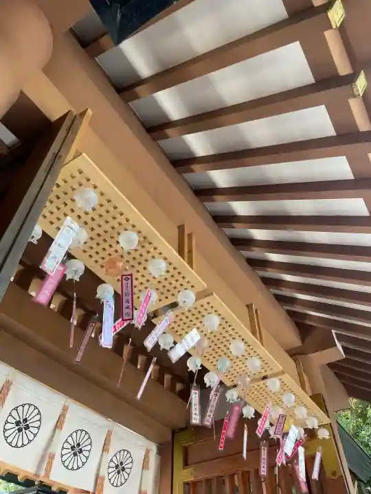 東京大神宮の{uncategorized: "未分類", other: "その他", undefined: "問題あり", building: "その他建物", grave: "お墓", sacred_gate: "鳥居", guardian: "狛犬", statue: "像", buddha: "仏像", history: "歴史", nature: "自然", garden: "庭園", animal: "動物", pagoda: "塔", temizu: "手水舎", mountain_gate: "山門・神門", sanctuary: "本殿・本堂", subordinate: "末社・摂社", art: "芸術", scenery: "景色", jizo: "地蔵", ema: "絵馬", goshuin: "御朱印", omikuji: "おみくじ", items: "授与品その他", amulet: "お守り", goshuincho: "御朱印帳", eats: "食事", festival: "お祭り", votive_dance: "神楽", shichigosan: "七五三参", wedding: "結婚式", experience: "体験その他", initially: "初詣", around: "周辺", anti_infection: "感染症対策"}