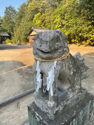 貴船神社の狛犬