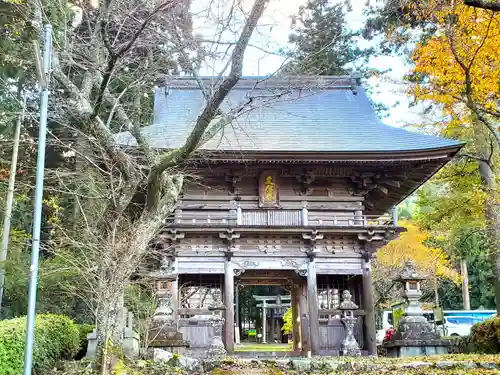 文保寺の山門