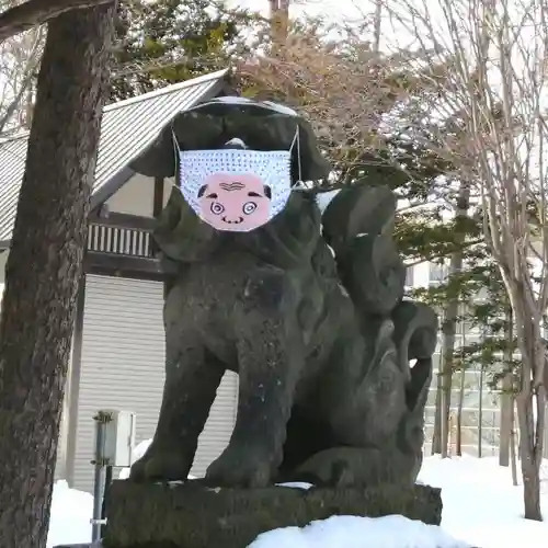 北広島市総鎮守　廣島神社の狛犬